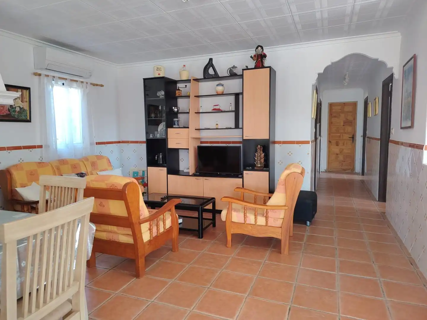 Living room of Houses for sale in Navarrés  with Air Conditioner, Private garden and Storage room