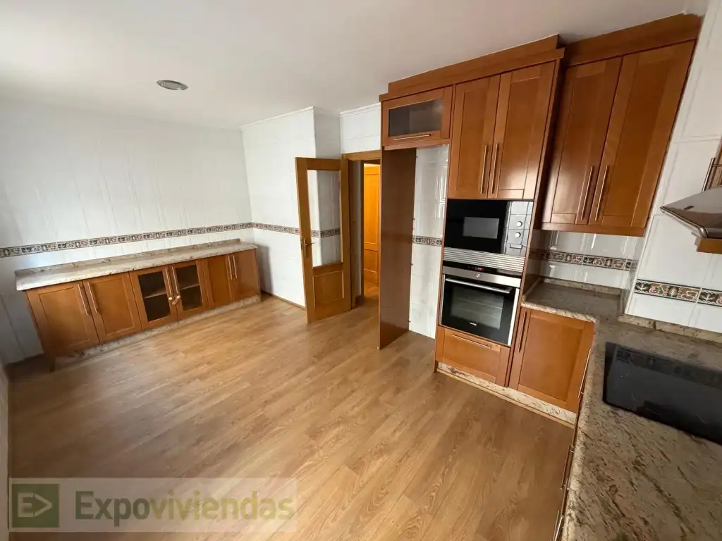 Cocina de Dúplex en venta en Murcia