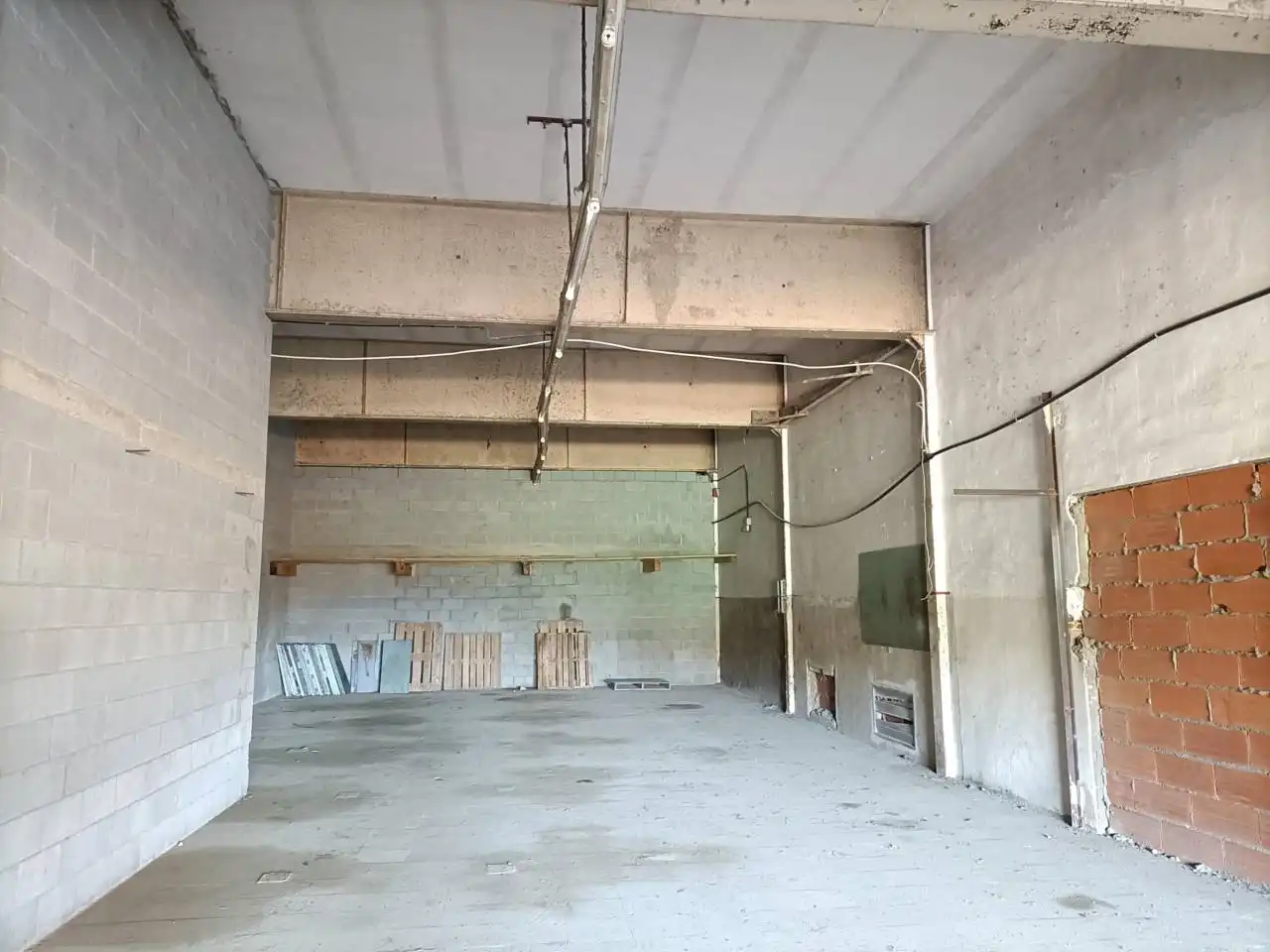 Industriegebäude zur Miete in Viladrau, imagen 2