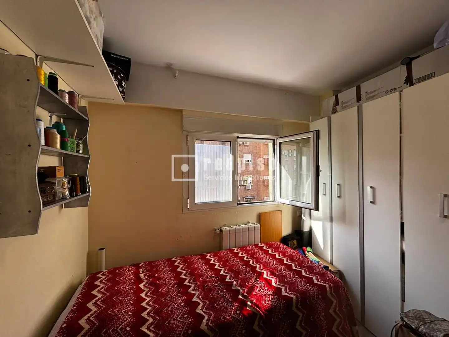 Habitación de Piso en venta en Madrid con Calefacción y Terraza