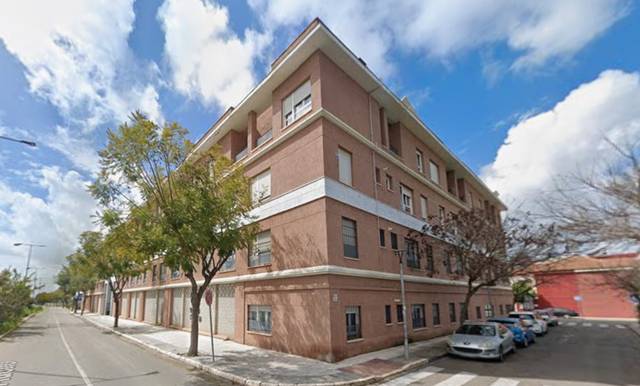 Edificio en Venta en Avenida Presidente Adolfo Suarez, 4 en Zona Universitaria