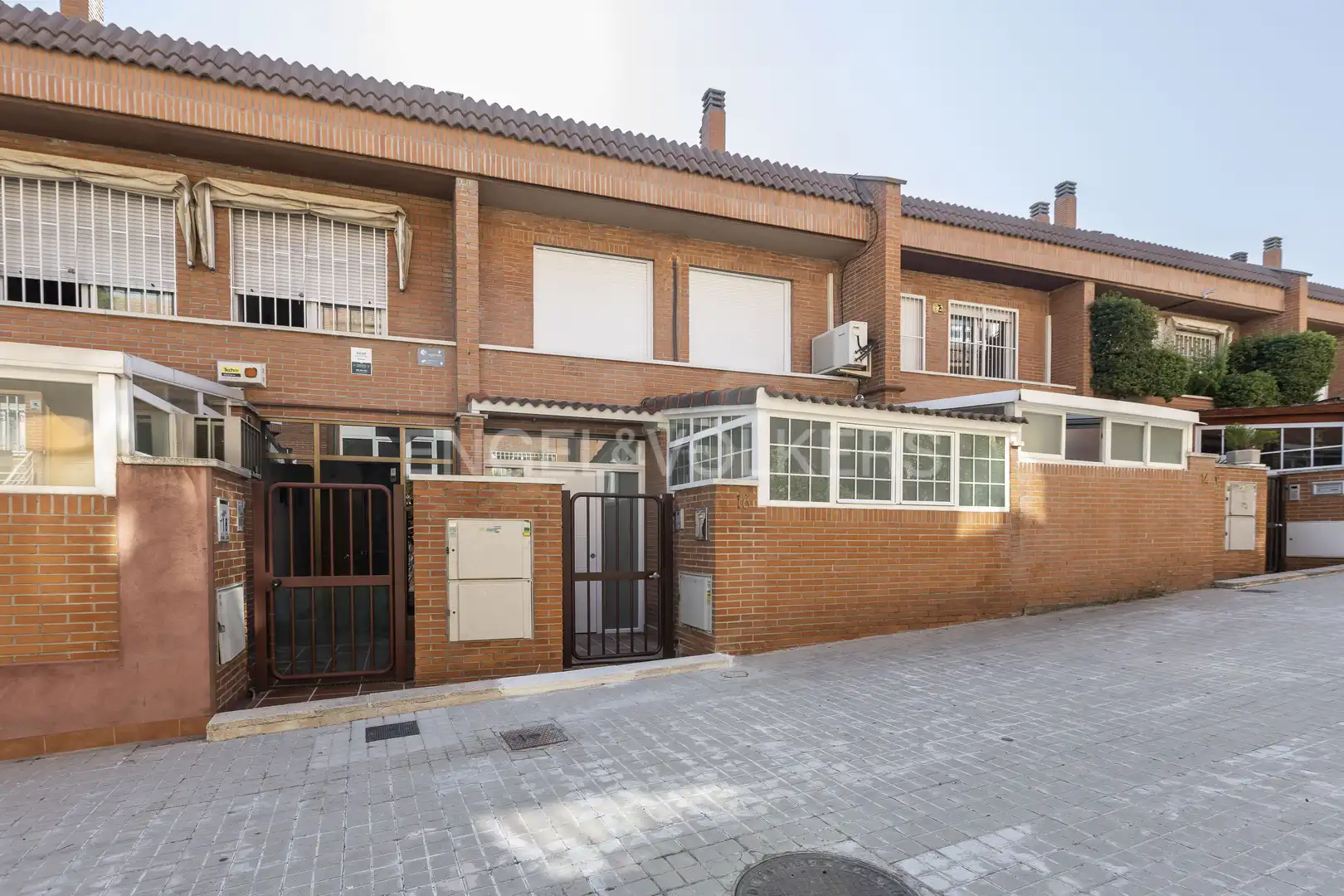 Exterior view of Houses for sale in Pozuelo de Alarcón  with Air Conditioner, Heating and Swimming Pool