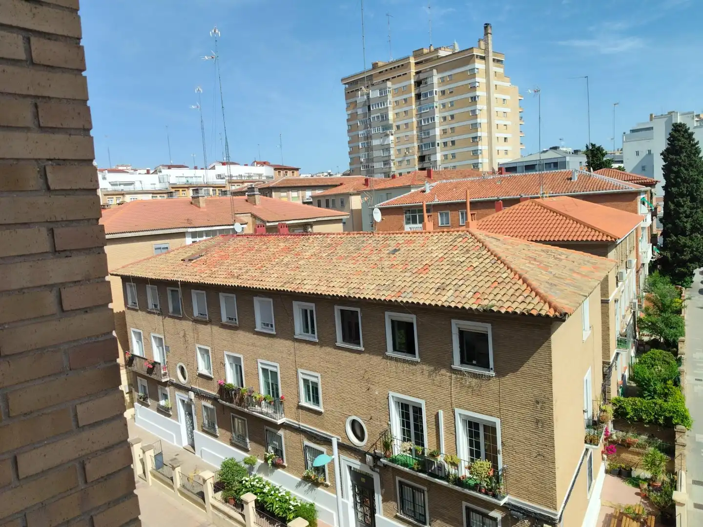 Vista exterior de Pis en venda en Zaragoza amb Aire condicionat, Calefacció i Traster