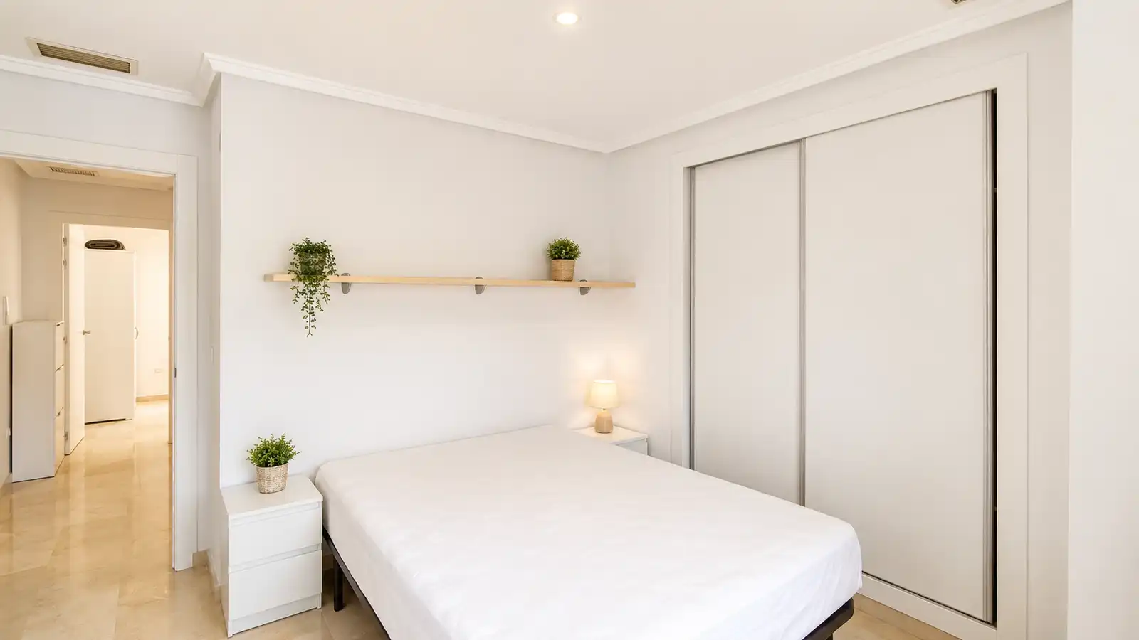 Dormitori de Casa o xalet en venda en Elche / Elx amb Aire condicionat, Calefacció i Jardí privat