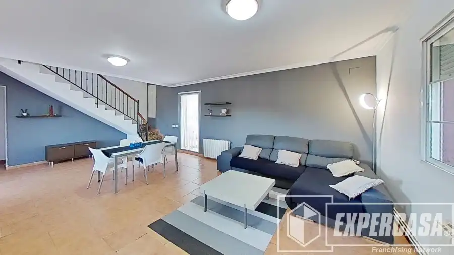 Villa con piscina in vendita a Urbanización LOS LAGOS/ALGINET 1009, imagen 31