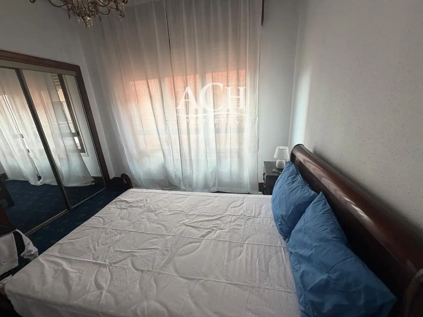Schlafzimmer von Wohnung zur Miete in Bilbao  mit Heizung, Terrasse und Möbliert