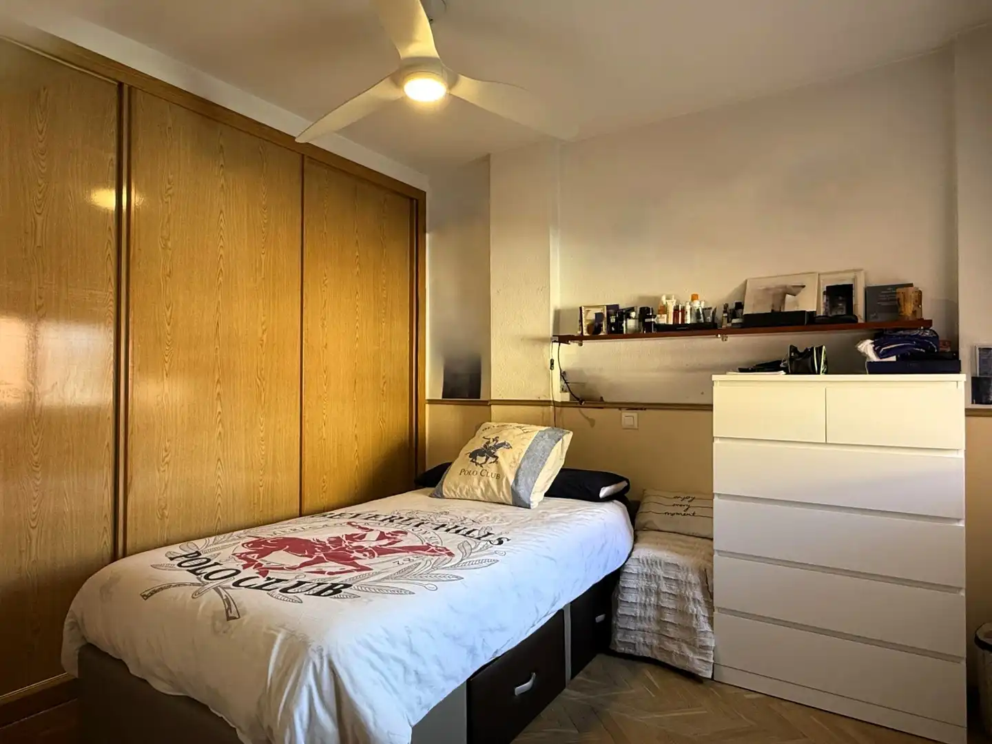 Habitación de Casa adosada en venta en Guadalajara con Aire acondicionado, Calefacción y Terraza