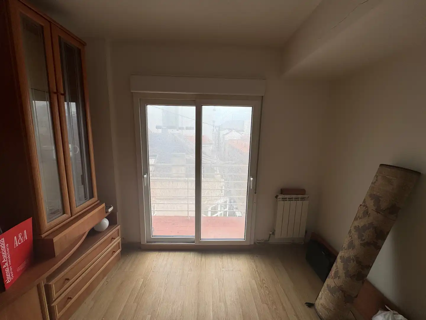 Habitación de Piso en venta en Gijón  con Calefacción, Terraza y Internet