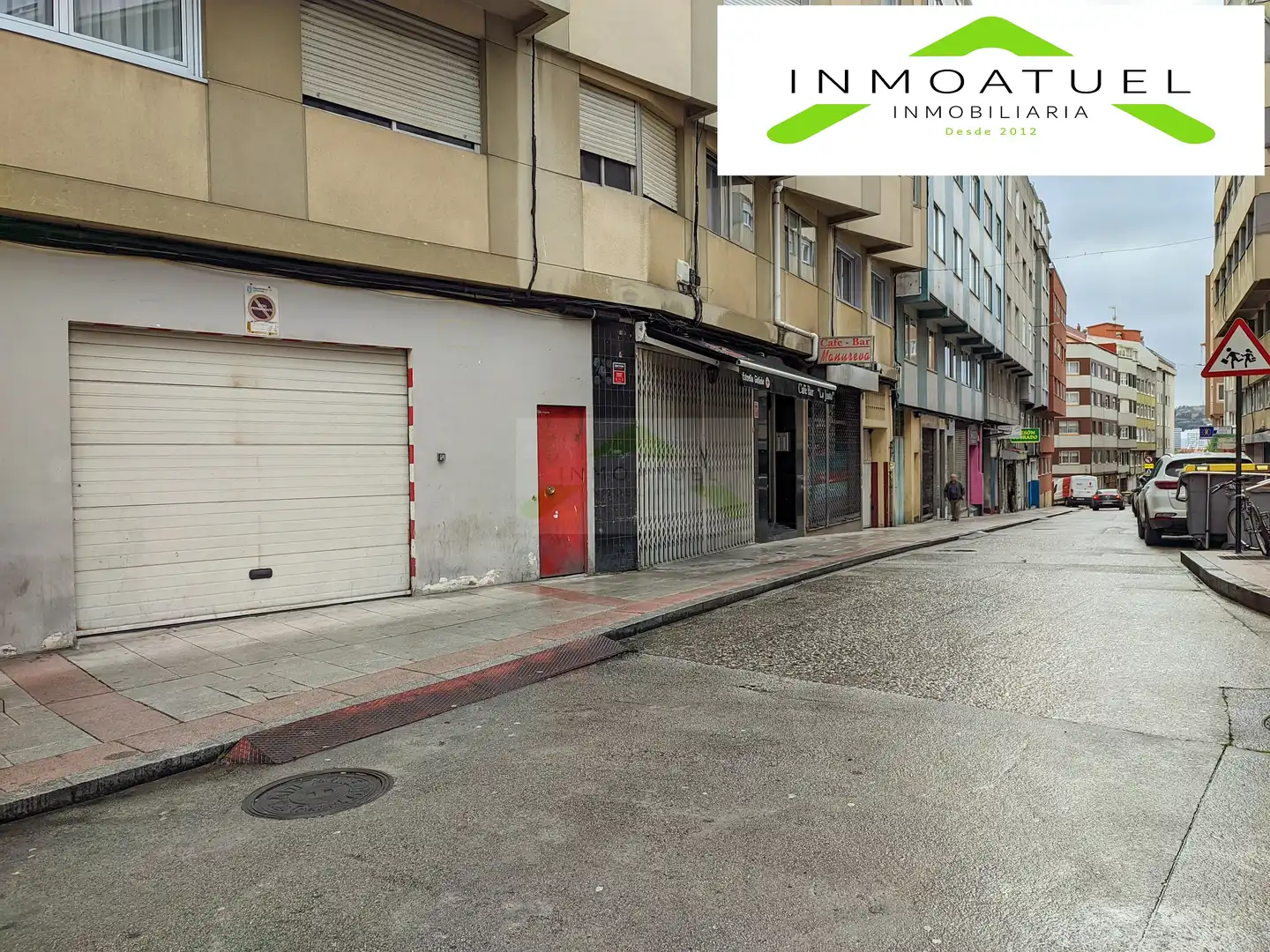 Locale commerciale in vendita a Rúa Europa