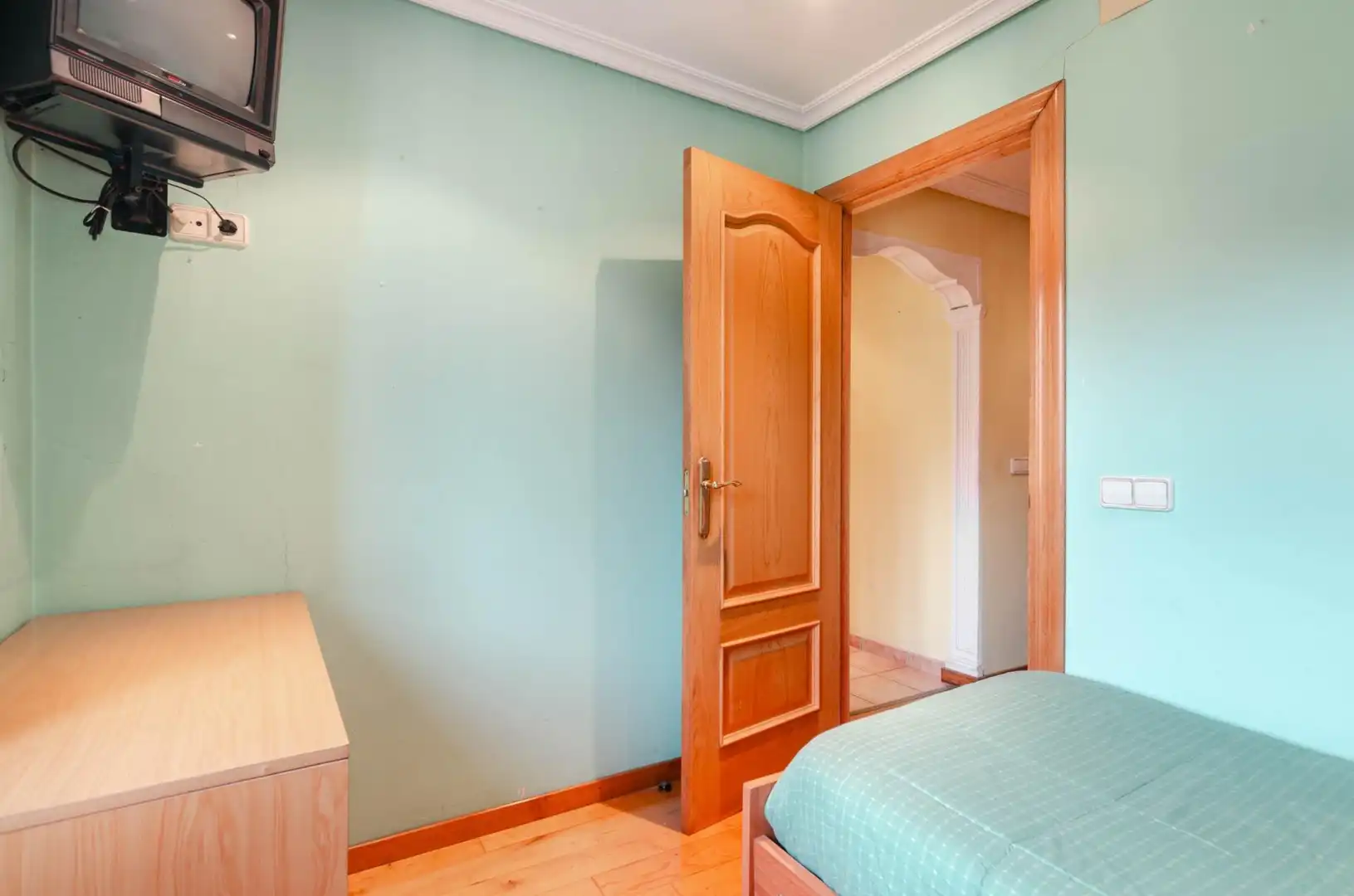 Habitación de Casa o chalet en venta en Oviedo  con Calefacción, Jardín privado y Terraza