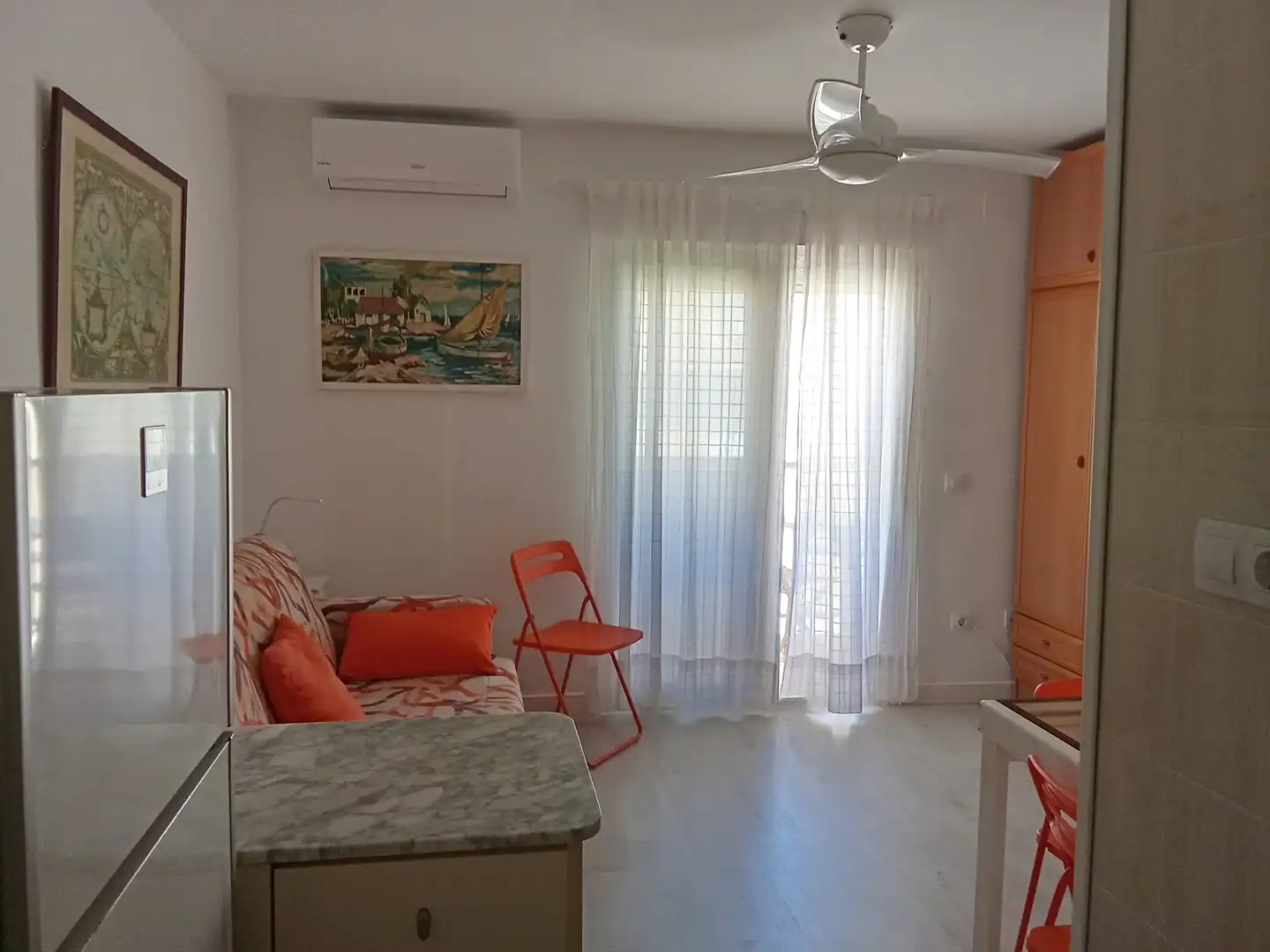 Sala de estar de Apartamento en venta en Peñíscola / Peníscola con Amueblado, Lavadora y TV
