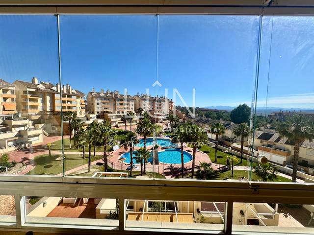 Apartamento en Alquiler en Altorreal - El Chorrico