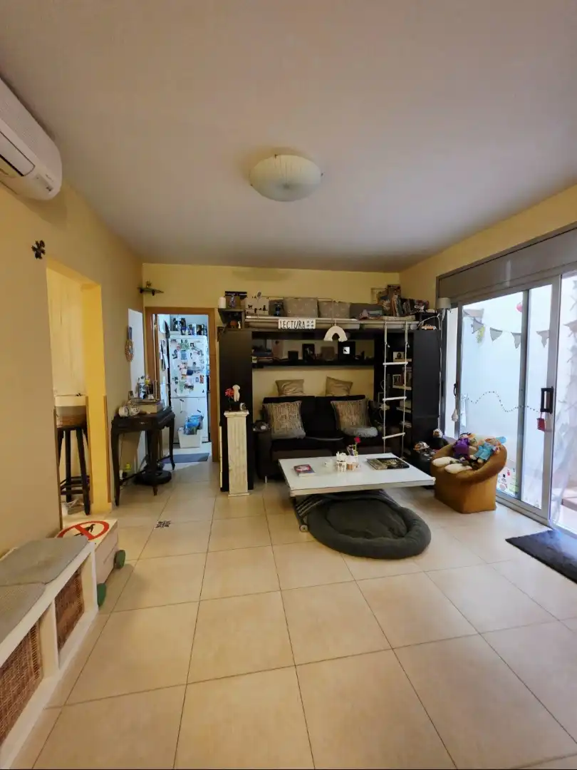 Wohnzimmer von Wohnung zum Verkauf in Badalona mit Klimaanlage, Heizung und Terrasse