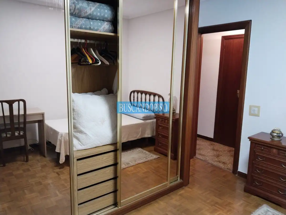 Schlafzimmer von Wohnung zur Miete in  Logroño mit Heizung und Terrasse