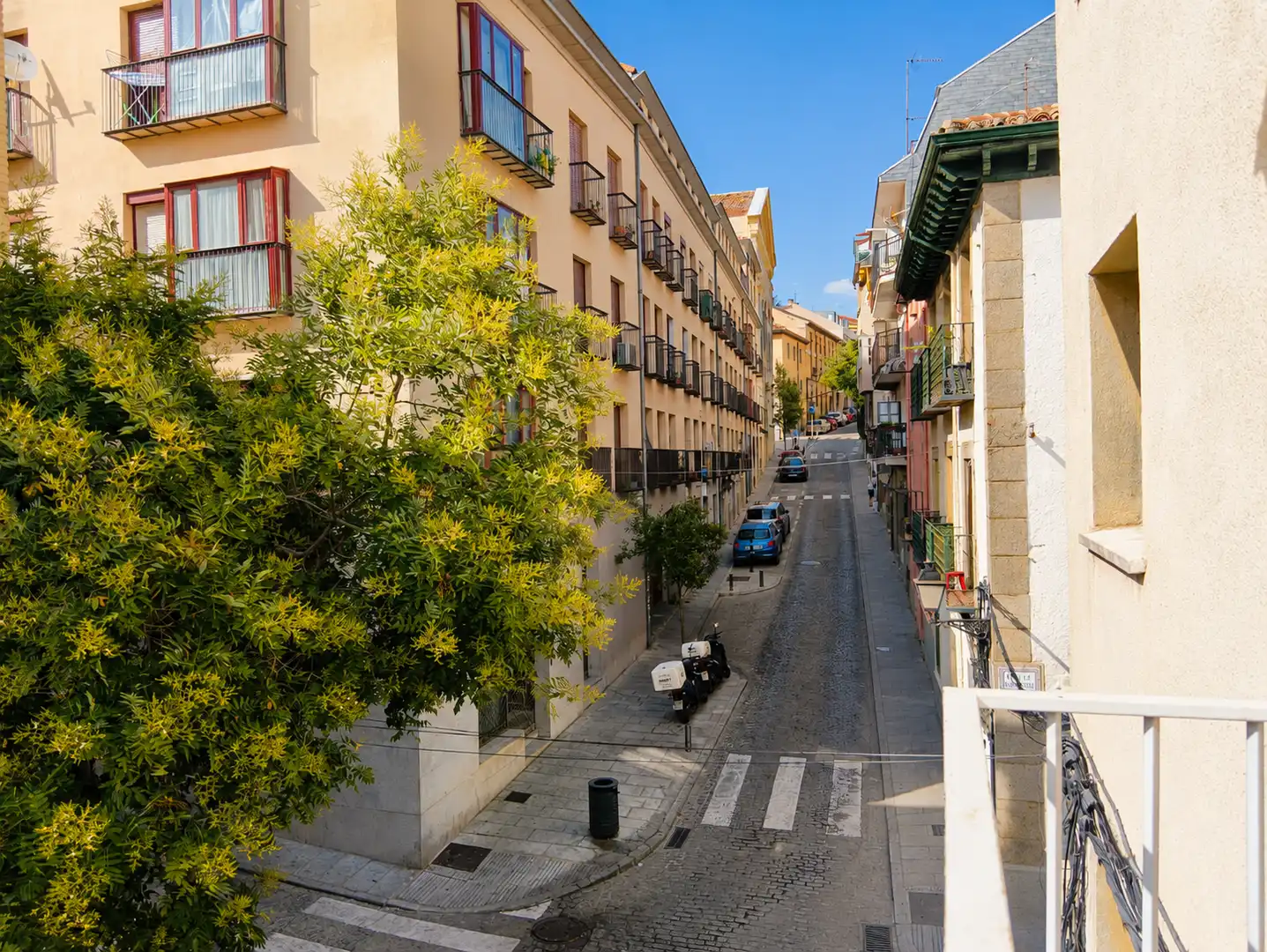 Vista exterior de Pis en venda en San Lorenzo de El Escorial amb Balcó