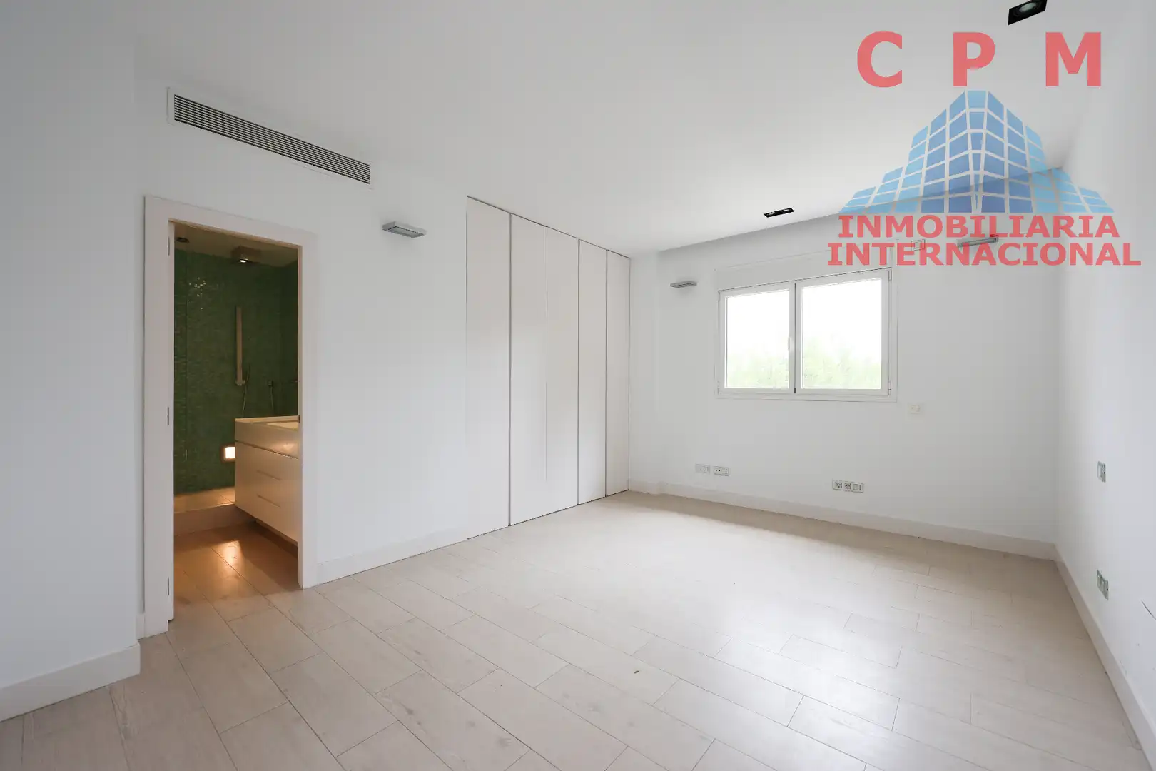 Dormitori de Casa o xalet de lloguer en Madrid amb Aire condicionat, Calefacció i Jardí privat