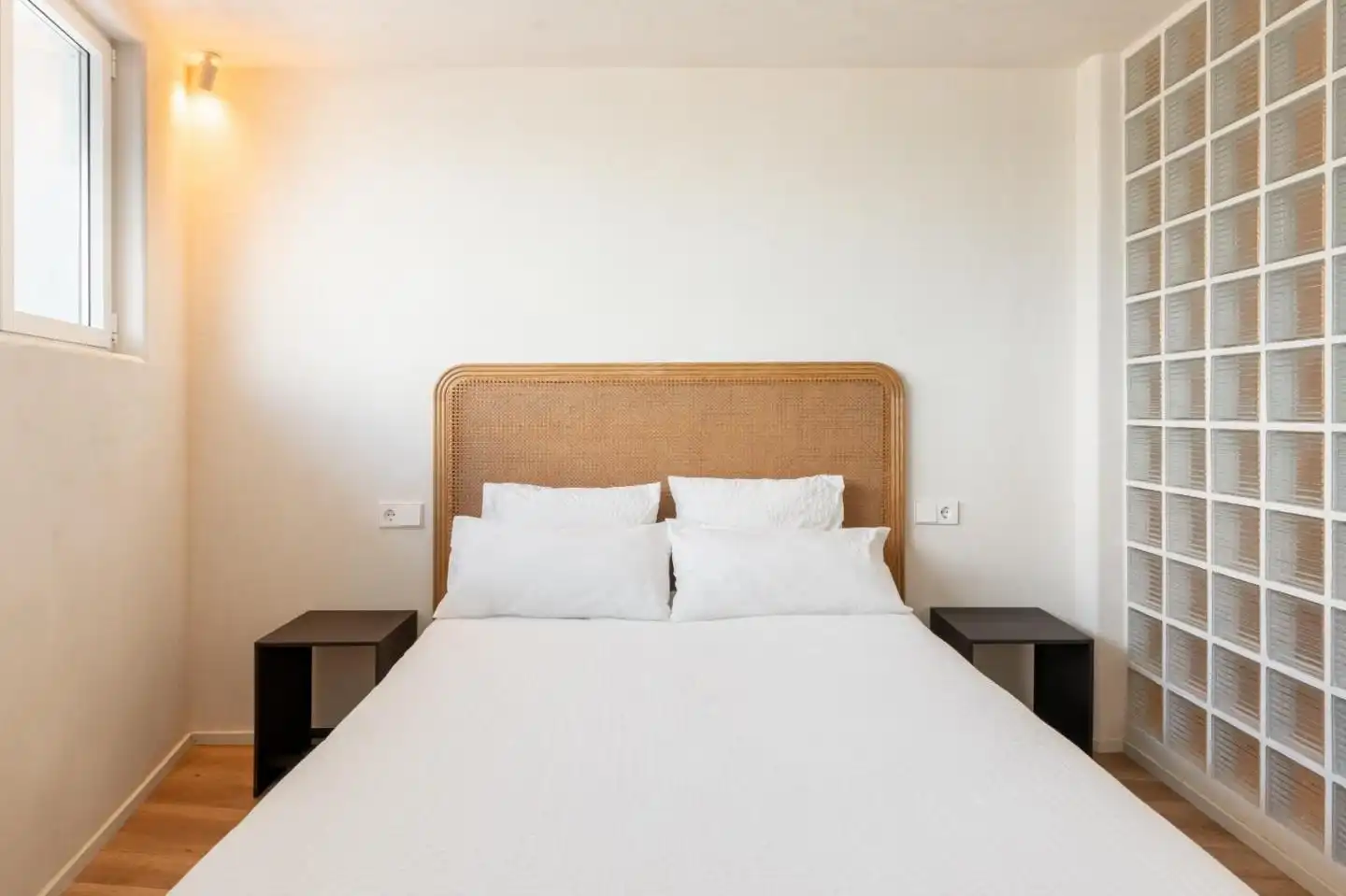 Bedroom of Houses for sale in A Coruña Capital   with Air Conditioner, Storage room and Balcony
