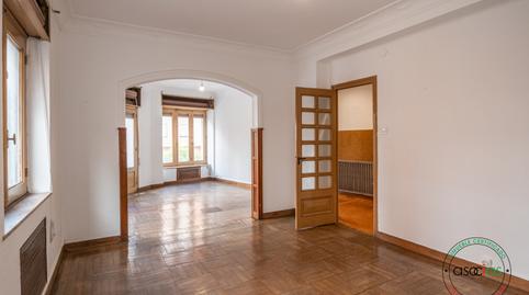 Foto 4 de Piso en venta en El Entrego - Cl Jovellanos, 6, San Martín del Rey Aurelio, Asturias