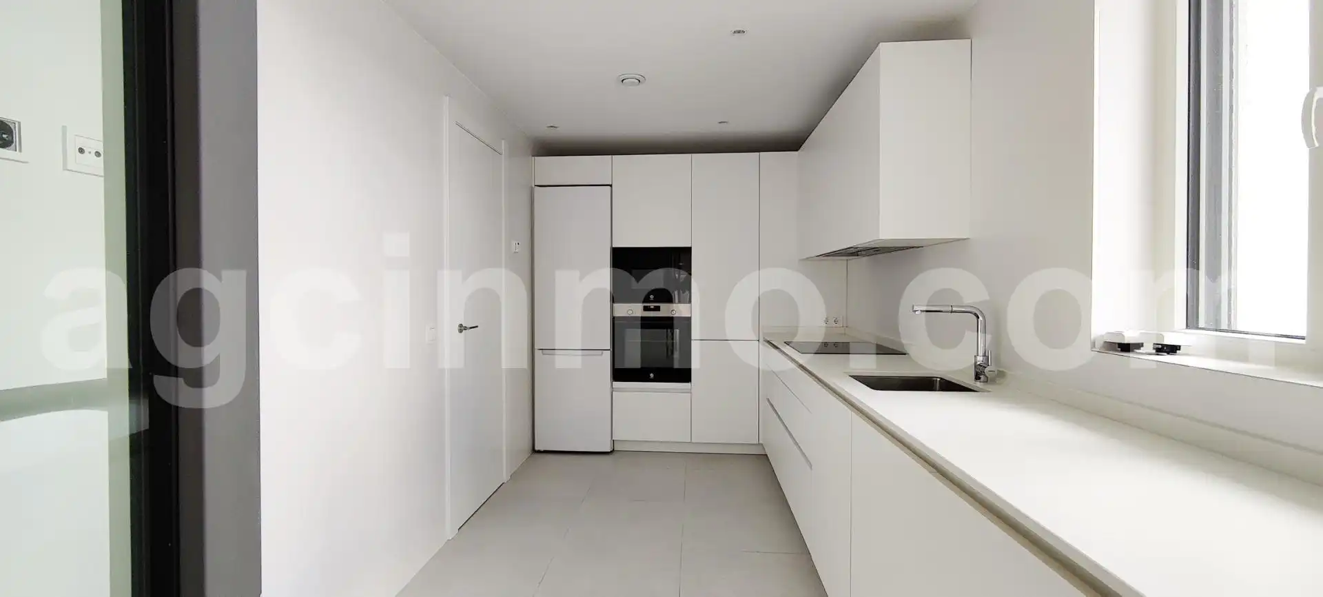 Cocina de Piso en venta en Valladolid con Calefacción, Terraza y Trastero
