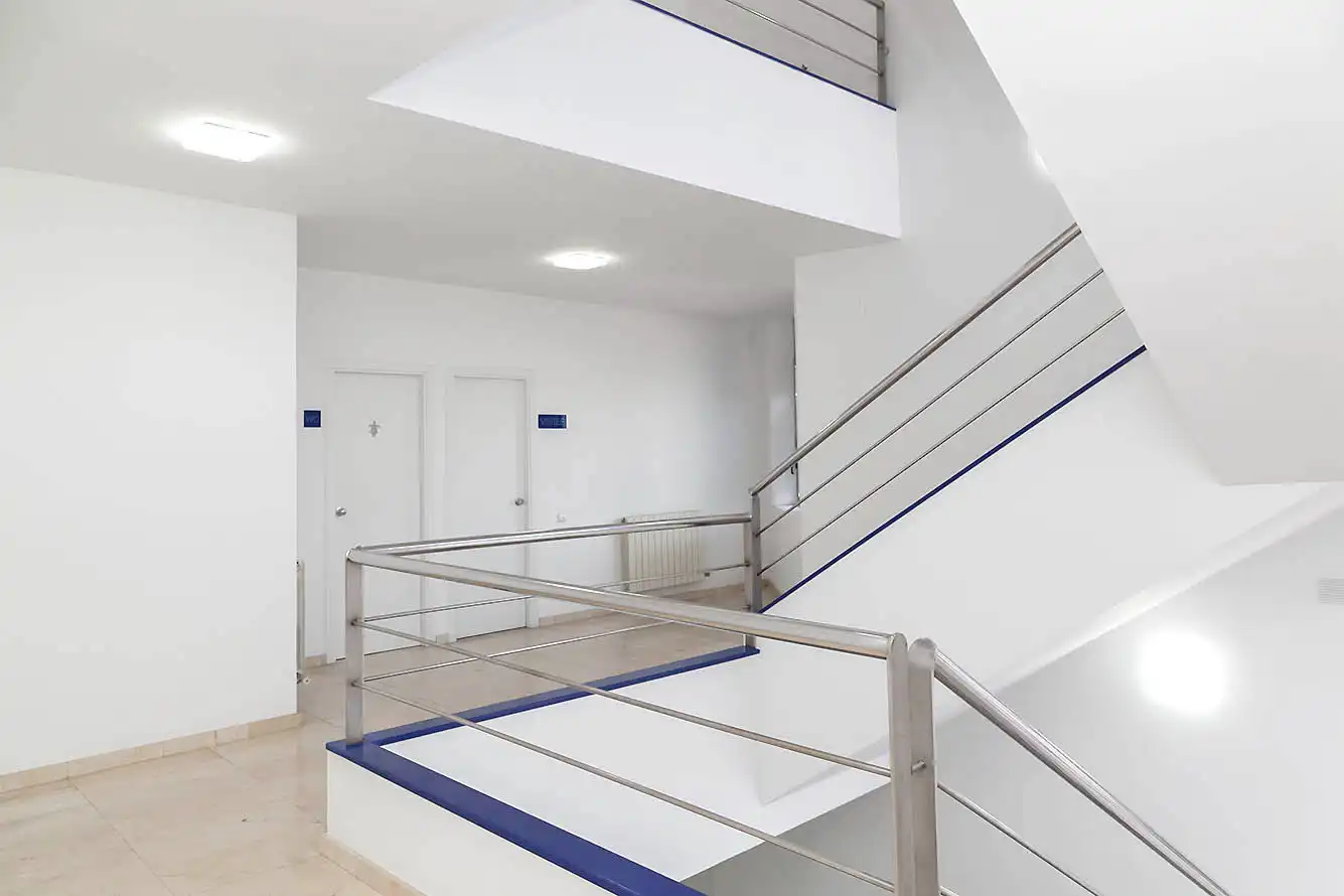 Nave industrial en venta en Molins de Rei con Alarma