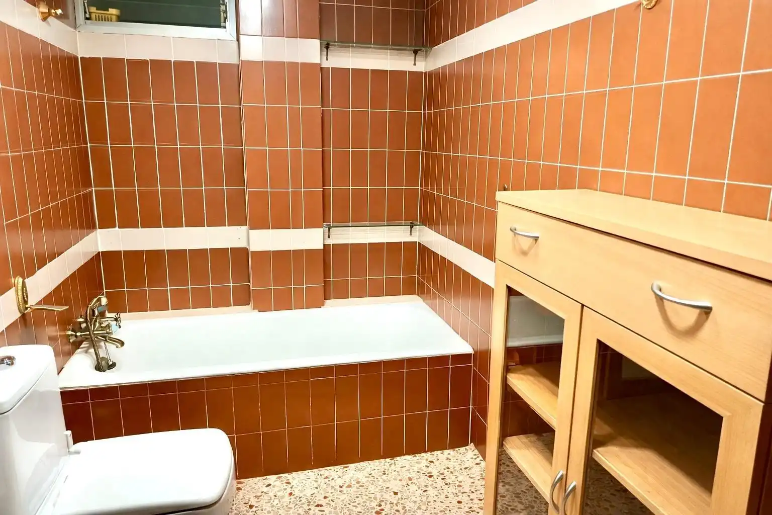 Bathroom of Flat for sale in Zaragoza  with Air Conditioner, Heating and Terrace