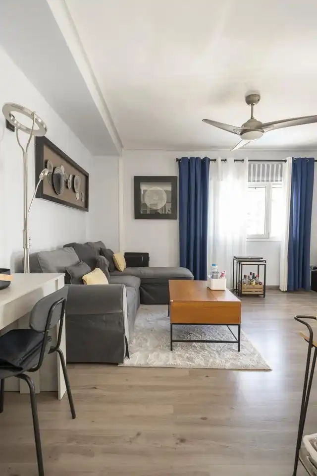 Sala de estar de Piso en venta en Benicasim / Benicàssim con Aire acondicionado, Calefacción y Terraza