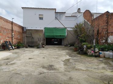 Xalet en venda a Mengíbar