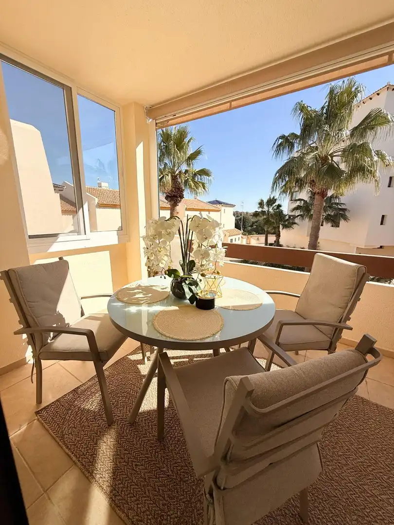 Terrassa de Apartament en venda en Orihuela amb Aire condicionat, Jardí privat i Terrassa