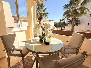 Apartament amb piscina en venda a Orihuela Costa