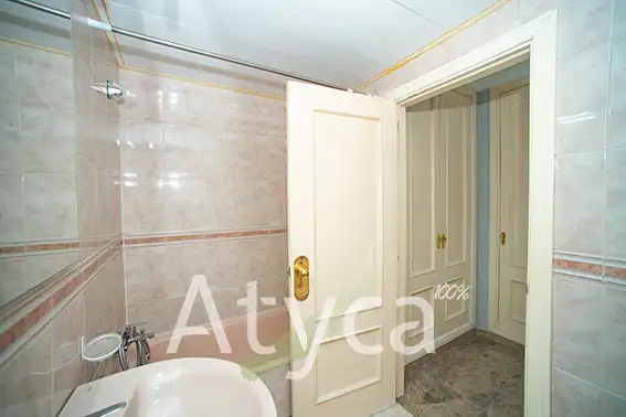 Planta baja de alquiler en Calle del Deporte, 2, Poniente-Norte - Miralbaida - Parque Azahara