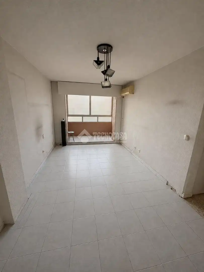Piso en venta en Fuenlabrada con Aire acondicionado, Calefacción y Terraza