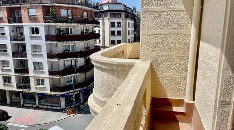 Photo 3 of Flat for sale in Paulino Mendivil Kalea, Las Arenas, Bizkaia