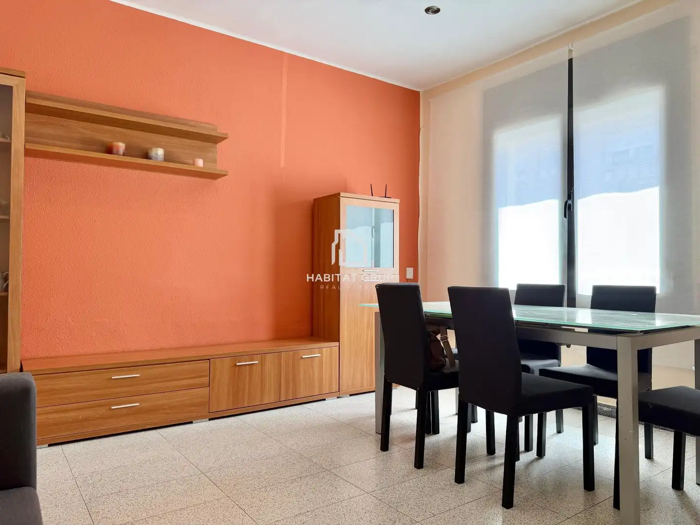 Comedor de Casa adosada en venta en Manlleu con Calefacción, Jardín privado y Terraza