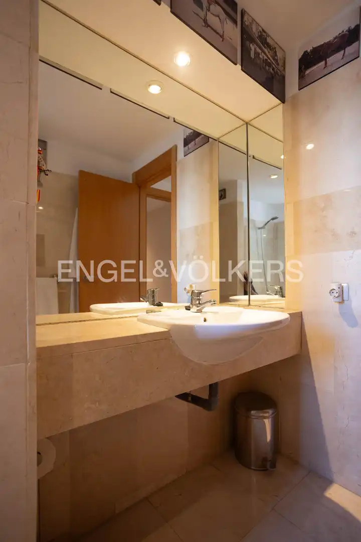 Baño de Ático en venta en Camas con Aire acondicionado, Calefacción y Jardín privado