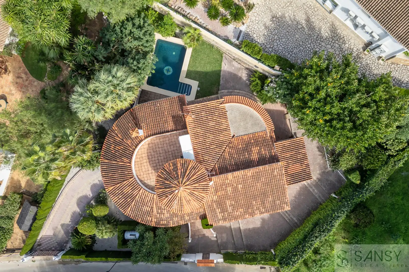 Vista exterior de Casa o chalet en venta en Dénia con Aire acondicionado y Piscina