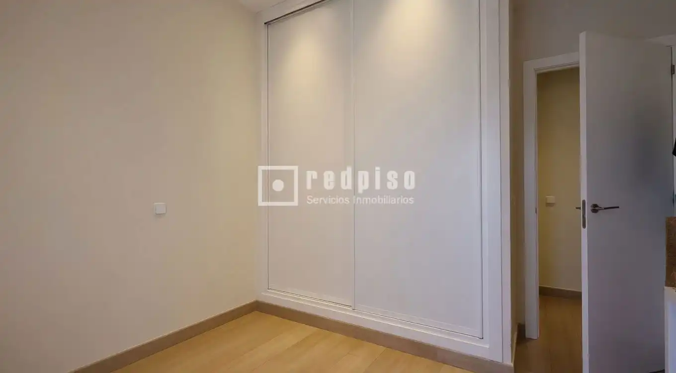Habitación de Piso de alquiler en Madrid con Aire acondicionado y Calefacción