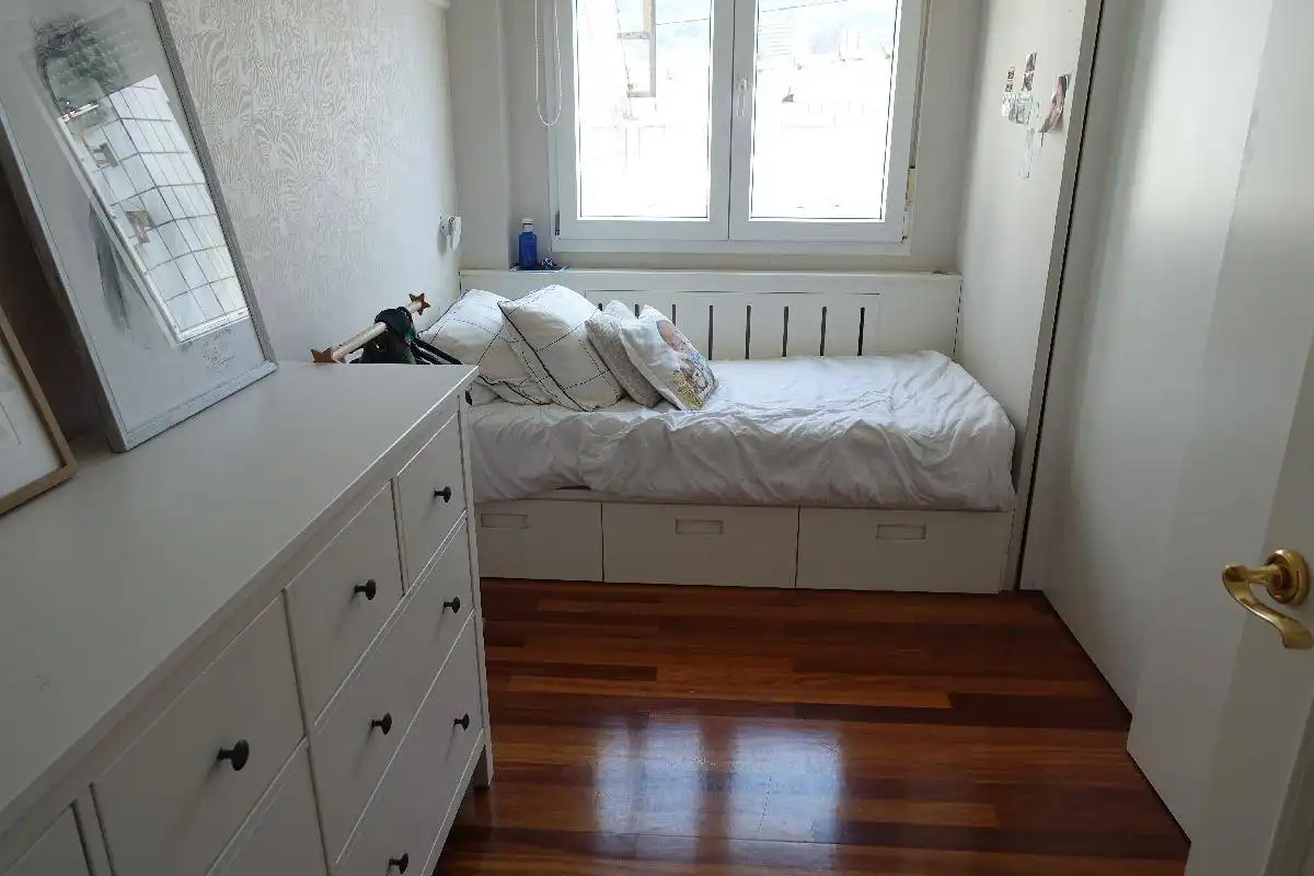 Schlafzimmer von Maisonette zum Verkauf in Bilbao  mit Heizung und Balkon