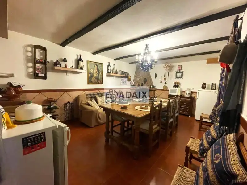 Jardí de Casa adosada en venda en Tomelloso amb Aire condicionat, Calefacció i Balcó