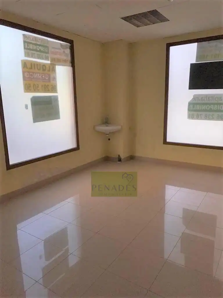 Business premises to rent in Sant Josep - Zona Hospital, imagen 3
