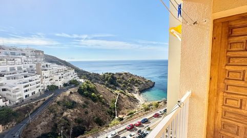 iexclALQUILER DISPONIBLE DE OCTUBRE A MAYO EN BENIDORM!Descubre este praacutectico estudio de 30 msup2 en Benidorm, una vivienda f
