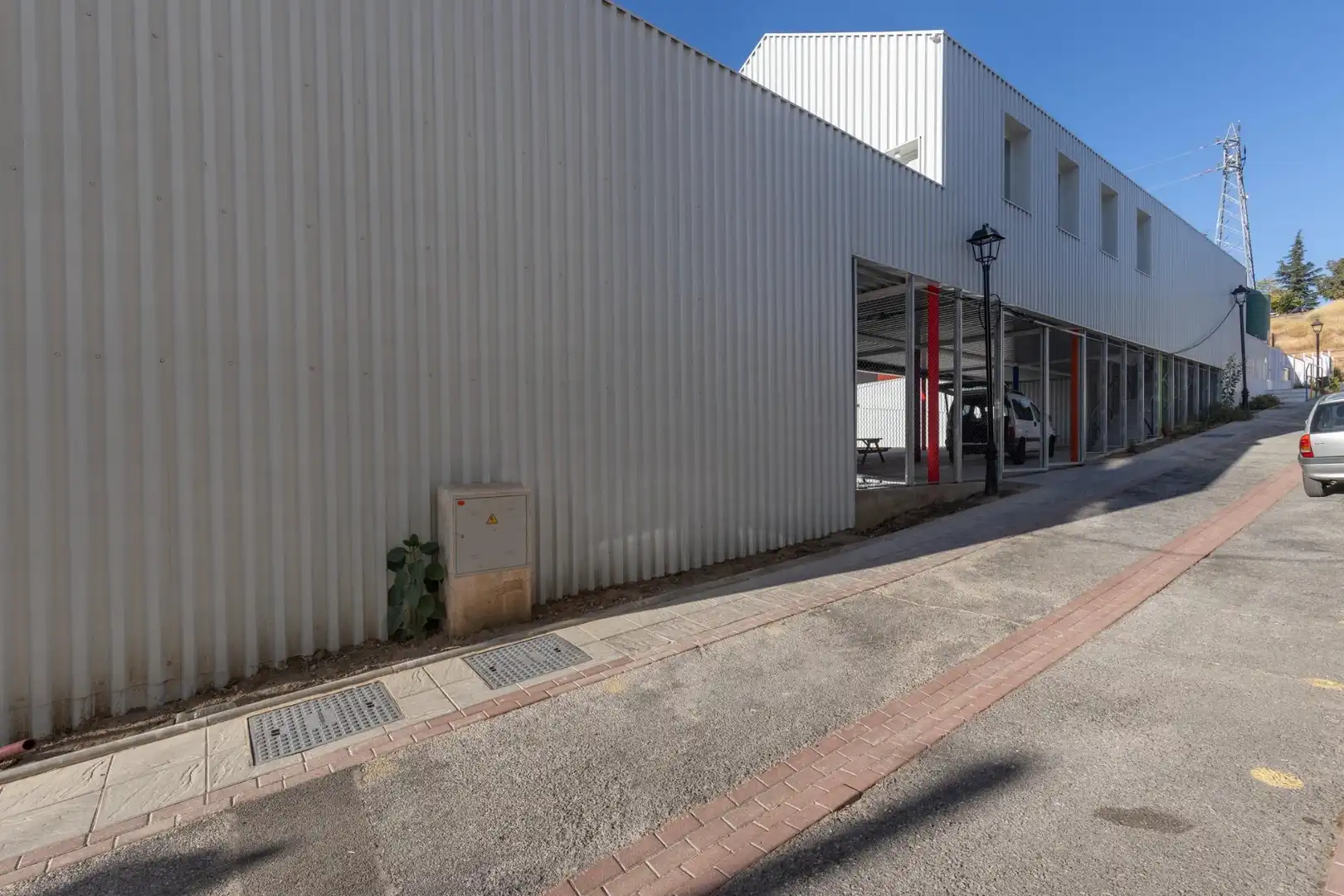 Vista exterior de Casa adosada en venta en Jun con Aire acondicionado, Terraza y Balcón