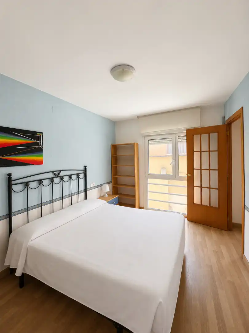 Habitación de Piso de alquiler en Reus con Aire acondicionado, Amueblado y Horno
