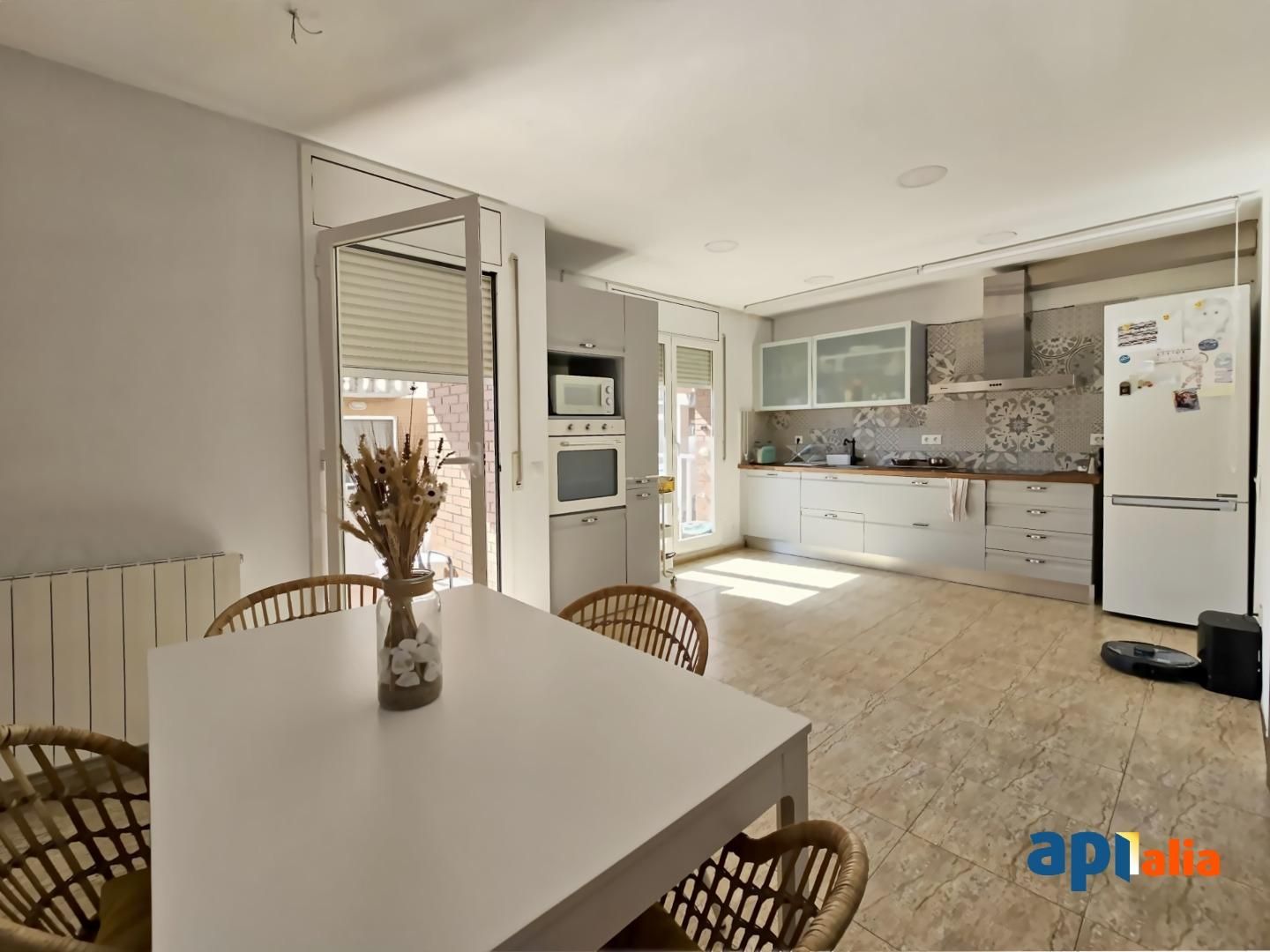 Cuina de Casa adosada en venda en Puigverd de Lleida amb Calefacció, Terrassa i Balcó