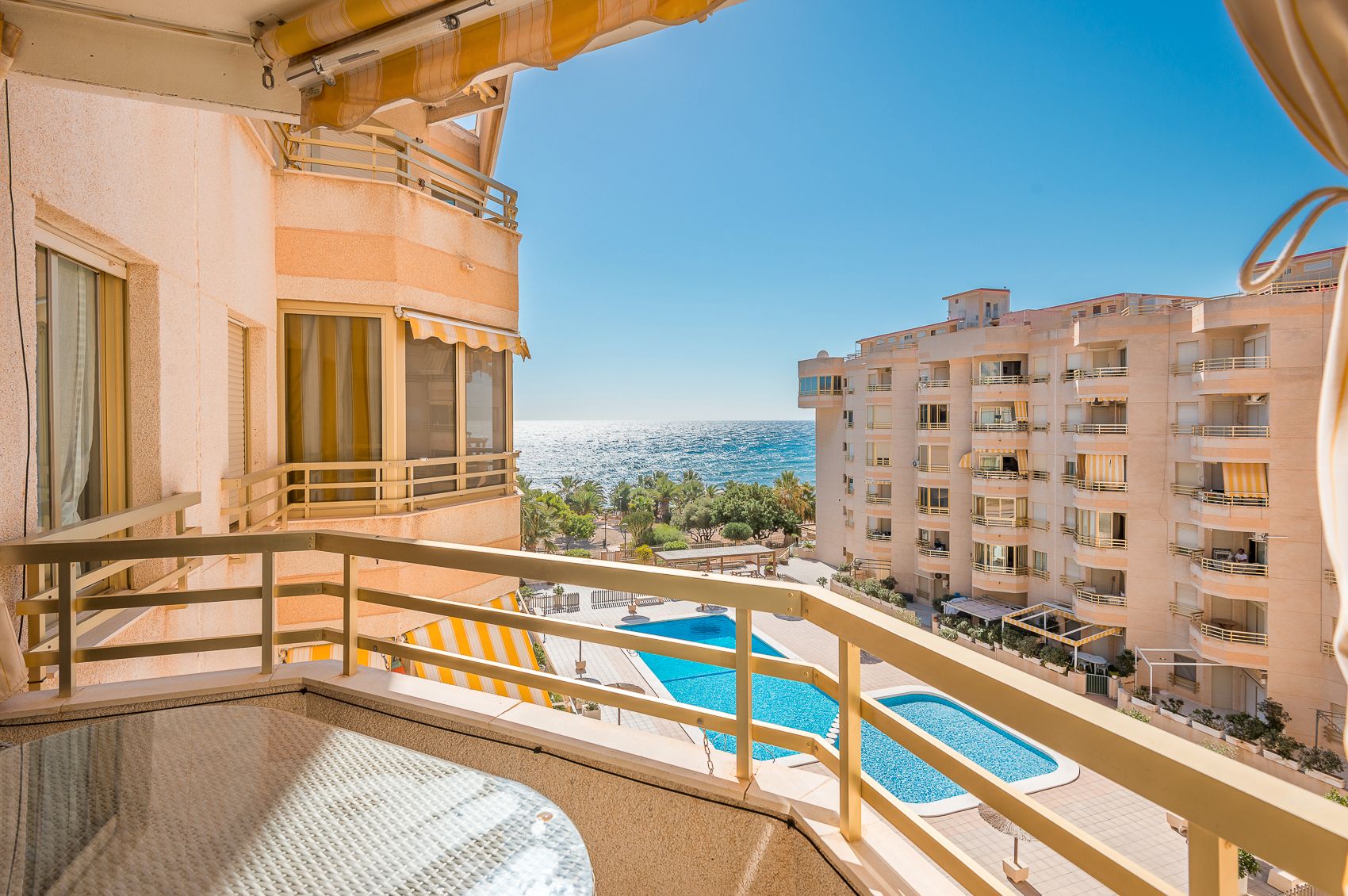 Bedroom of Flat for sale in El Campello  with Terrace and Community pool
