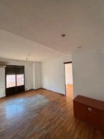 Piso en Venta en Calle de Orense en Barrio Torrero