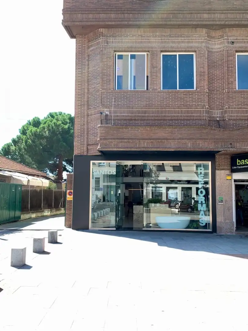 Local comercial de lloguer a Villalba Estación, imagen 2
