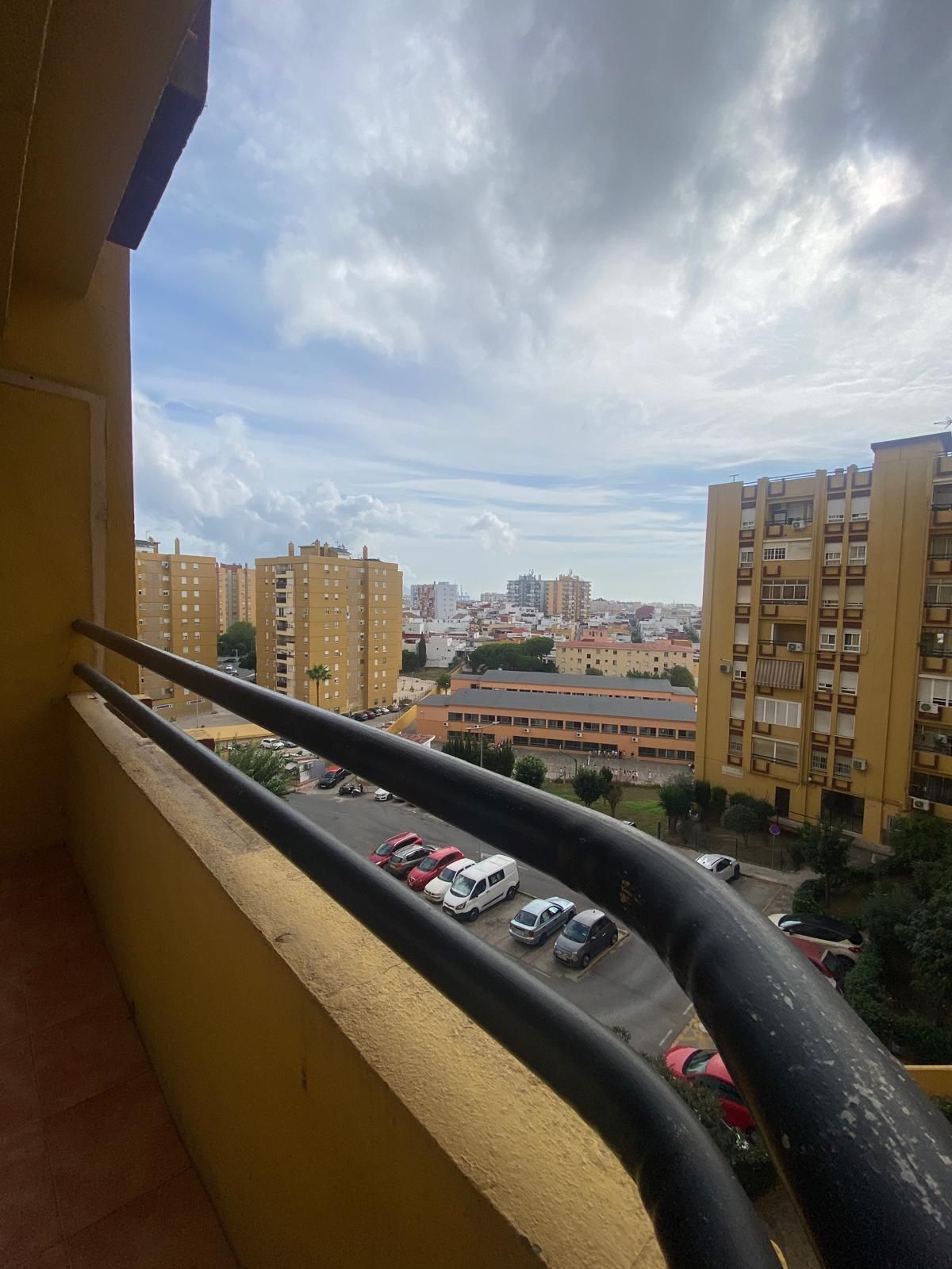 Vista exterior de Piso en venta en Algeciras con Terraza