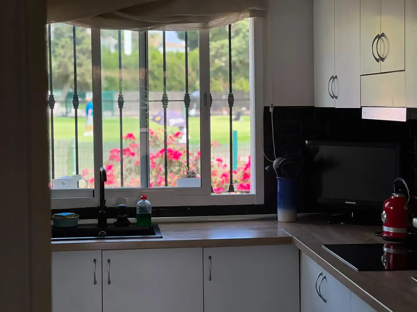 Cuina de Apartament de lloguer en Marbella amb Aire condicionat, Calefacció i Terrassa