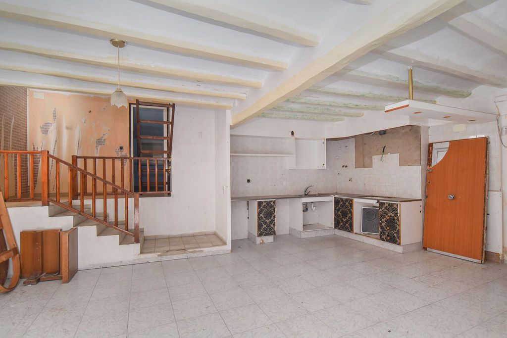 Kitchen of Flat for sale in Berga