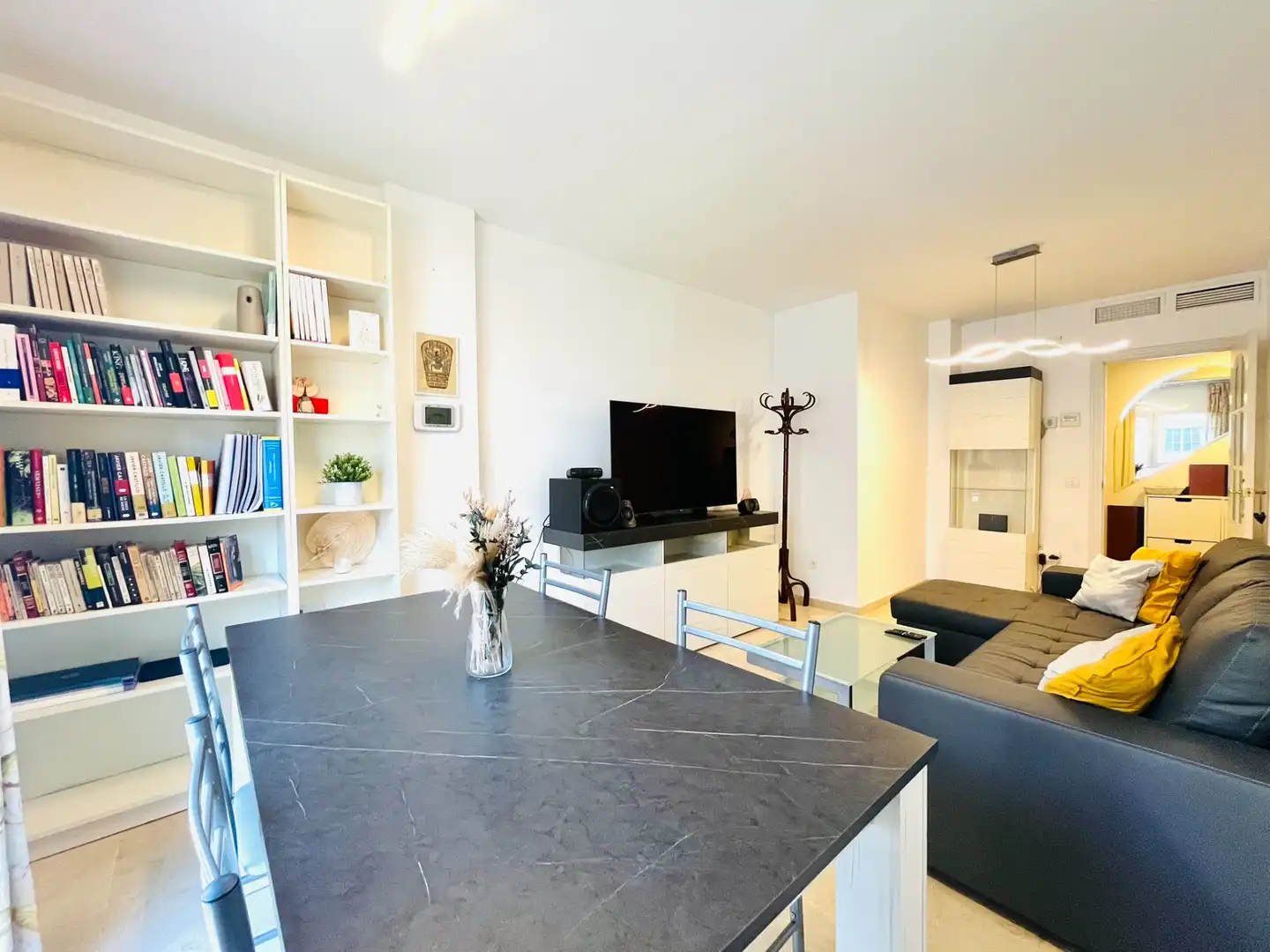Sala de estar de Piso en venta en Málaga con Aire acondicionado, Calefacción y Amueblado